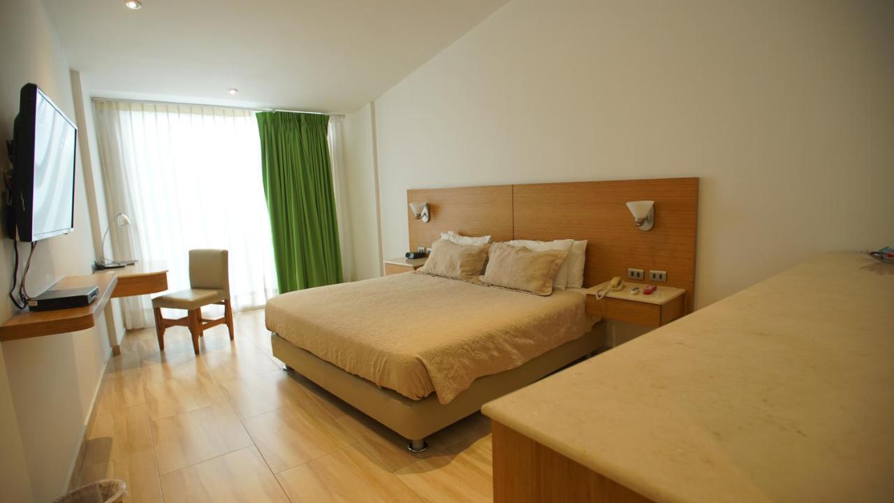 Hotel Bachue Girardot Eksteriør bilde
