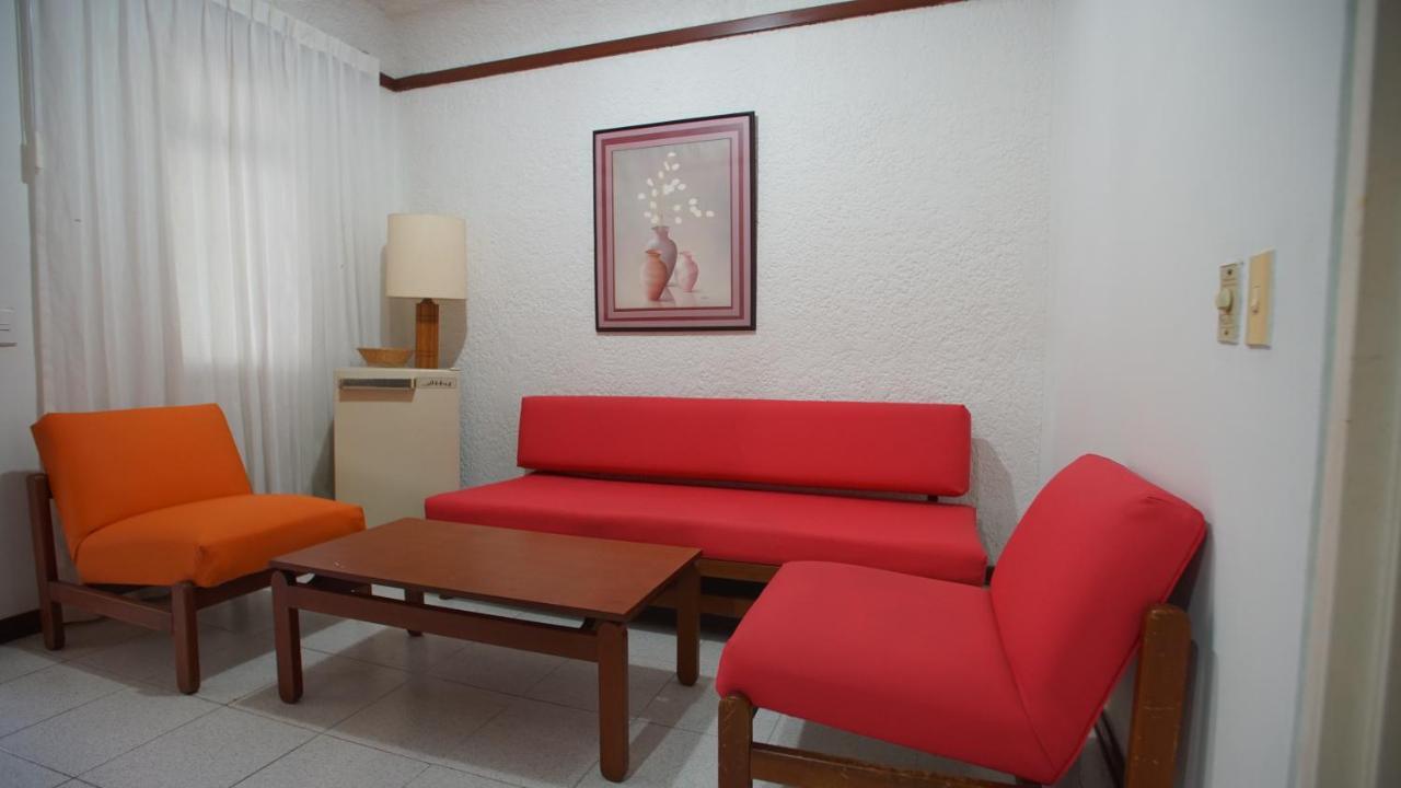Hotel Bachue Girardot Eksteriør bilde