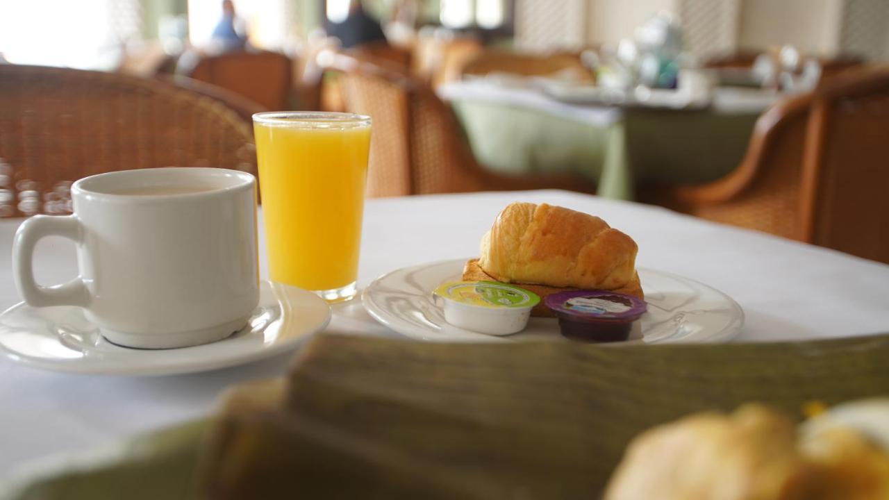 Hotel Bachue Girardot Eksteriør bilde